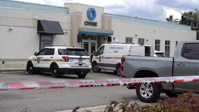 Suspect fled on foot after San Marco bank robbery, JSO says