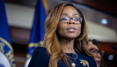 House Speaker calls for expulsion of Florida Congresswoman