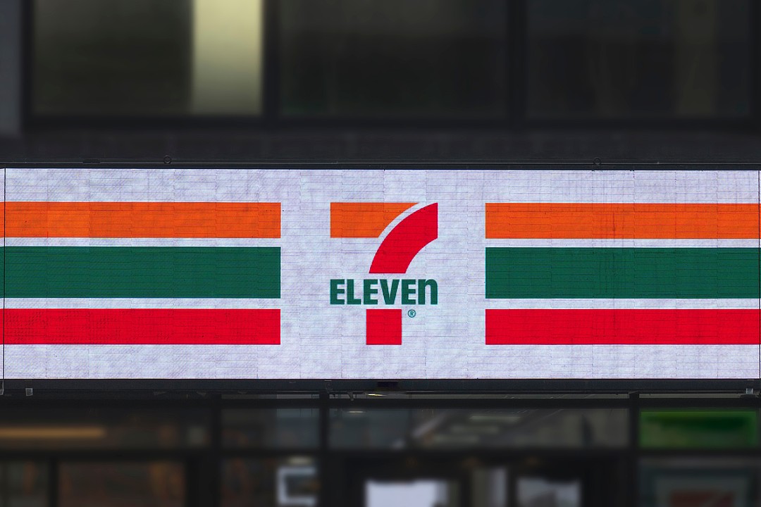 Charlotte County gas station sold to 7-Eleven in Dallas for $2.4 million
