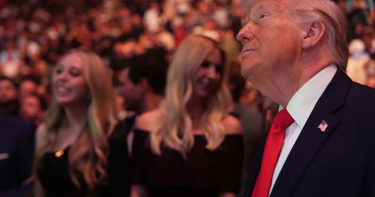 Trump takes the spotlight at UFC 327 in Miami, greeting Rogan and Rubio :: WRAL.com