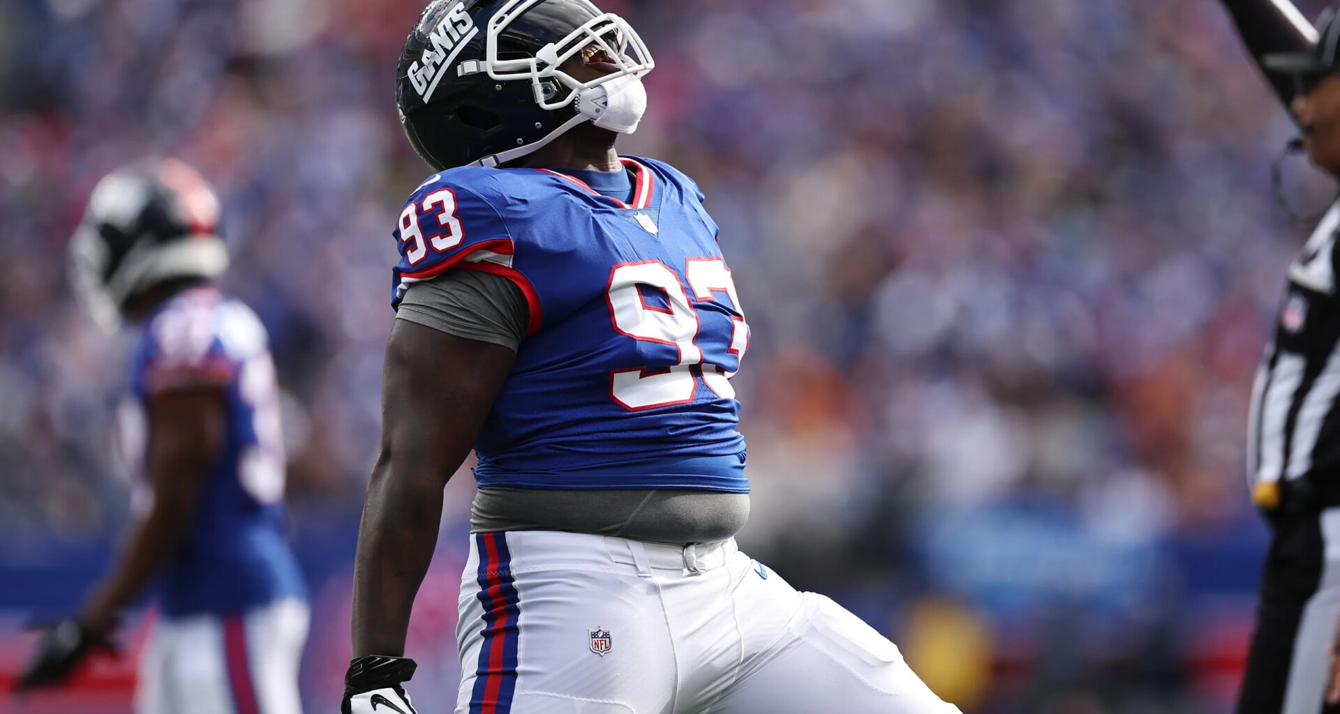 Tampa Bay Buccaneers signing ex-New York Giants DL Rakeem Nunez-Roches