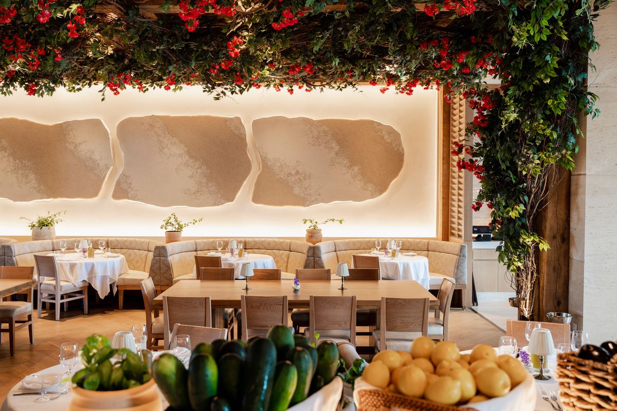 South Florida’s most romantic restaurants 2026: Avra Miami