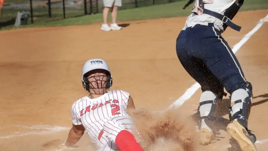 North Florida Christian hosts St. John Paul II in a district showdown, photos