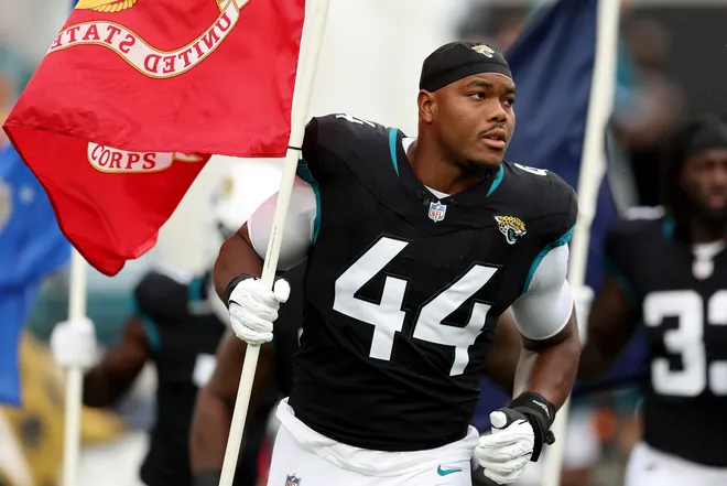 JACKSONVILLE, FLORIDA - NOVEMBER 10: Travon Walker #44 of the Jacksonville Jaguars runs onto the field before the game against the Minnesota Vikings at EverBank Stadium on November 10, 2024 in Jacksonville, Florida. (Photo by Mike Carlson/Getty Images)