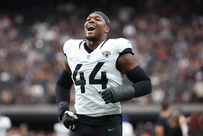 LAS VEGAS, NEVADA - NOVEMBER 02: Travon Walker #44 of the Jacksonville Jaguars reacts in the game against the Las Vegas Raiders at Allegiant Stadium on November 02, 2025 in Las Vegas, Nevada. (Photo by Ian Maule/Getty Images)