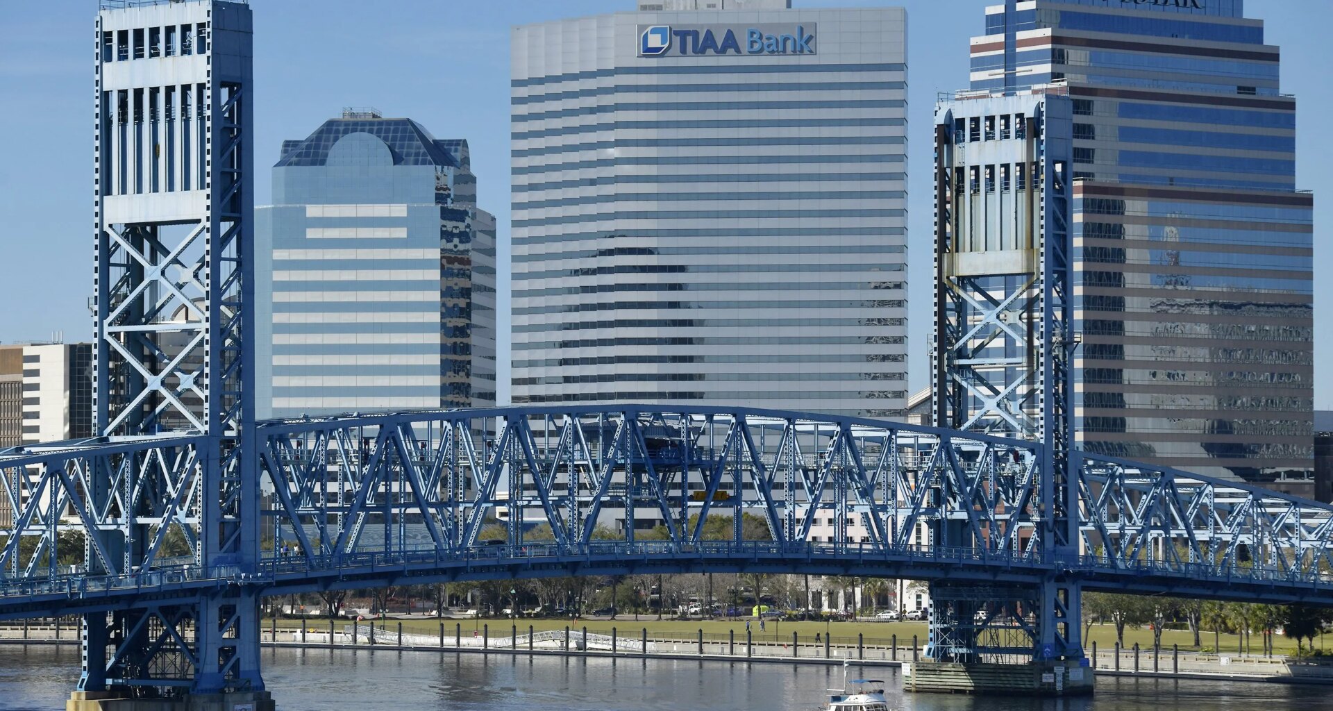 Jacksonville's Main Street bridge closed after fatal crash