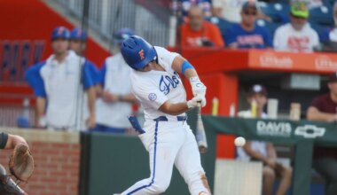 Florida baseball avoids dropping out of D1Baseball rankings