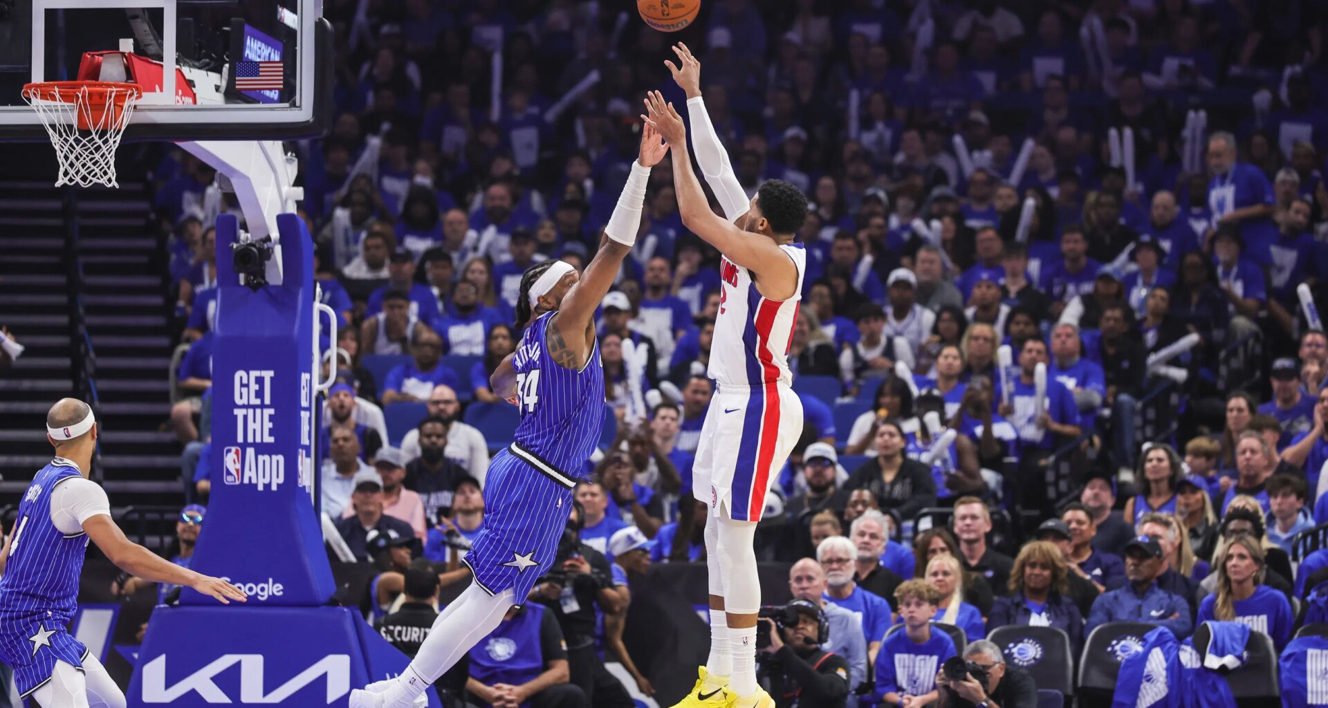 Former Vol scores 20 points in NBA playoffs loss to Orlando