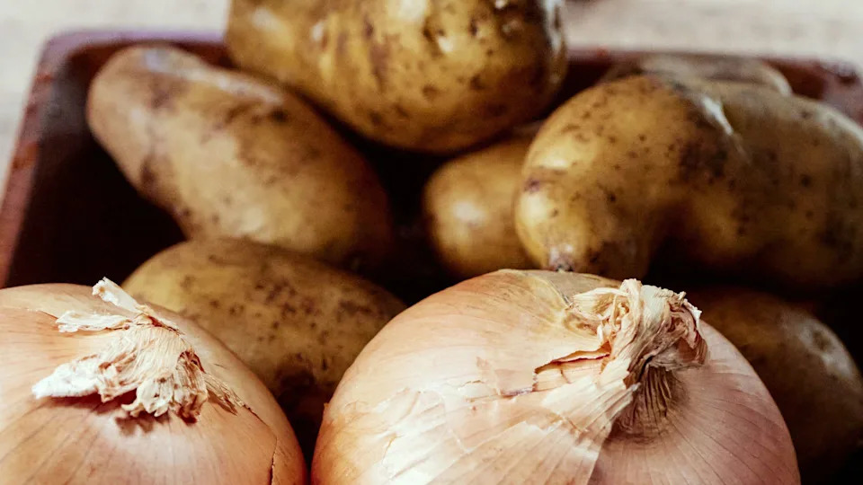 Florida Man Hit with Federal Charges After Stealing $500K of Onions and Potatoes