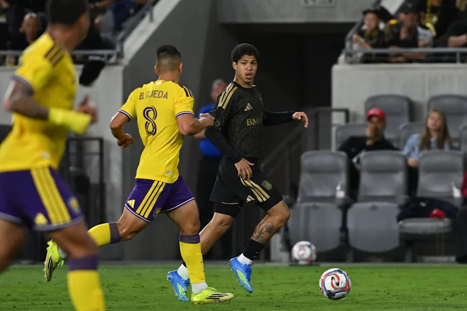 LAFC forward David Martinez (30) looks for a teammate to pass during an MLS game between LAFC and Orlando City SC on Saturday, April 4, 2026 at BMO Stadium in Los Angeles Calif