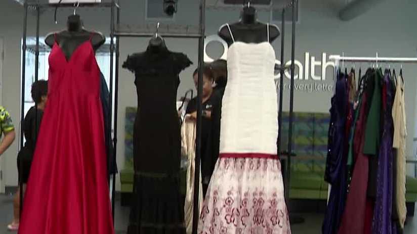 Central Florida students receive free prom attire from nonprofit