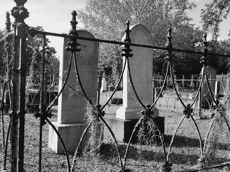This Eerie Historic Cemetery In Florida Is Still Largely Unknown 3 Slave Gravestones That Tell a Forgotten Story