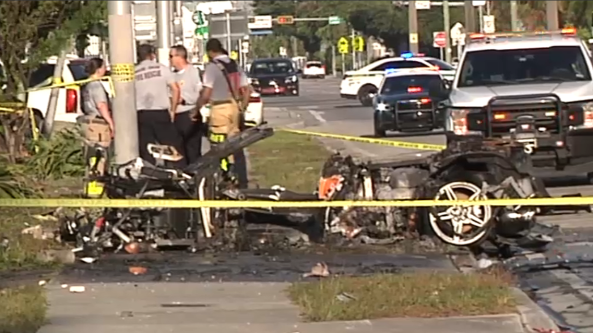 Driver dead, 2 passengers hospitalized after crashing into parked cars in Opa-locka, deputies say – NBC 6 South Florida