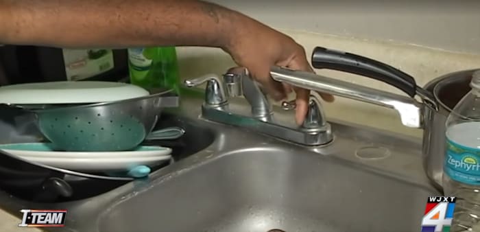 Family-owned plumbing company says it’s owed $5K after restoring water at troubled Jacksonville apartments