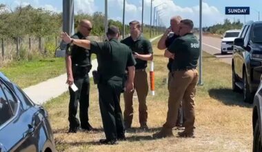 Sheriff's deputies search an area near I-275 and 4th Street where human remains were discovered on Sunday. (Spectrum News)