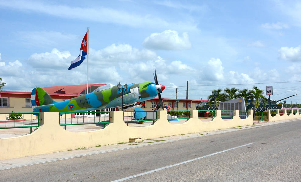 Bay of Pigs Brigade 2506 Museum opens April 18, expanding historical education in Miami-Dade County 1 The Bay of Pigs Museum in Cuba. Vintage plane, tanks and artillery in front of the museum dedicated to the failed 1961 invasion.