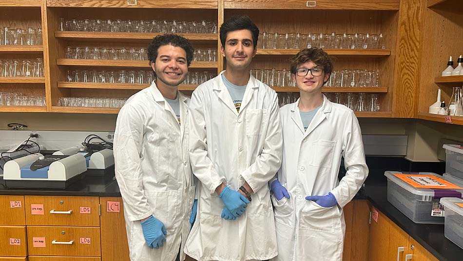 St. Petersburg College students reach for orbit