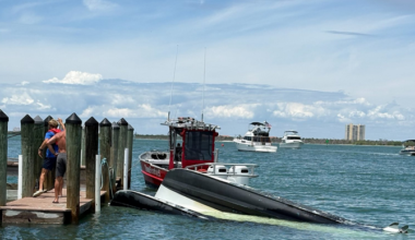 Coast Guard rescues boat off Fort Myers Beach - FORT MYERS