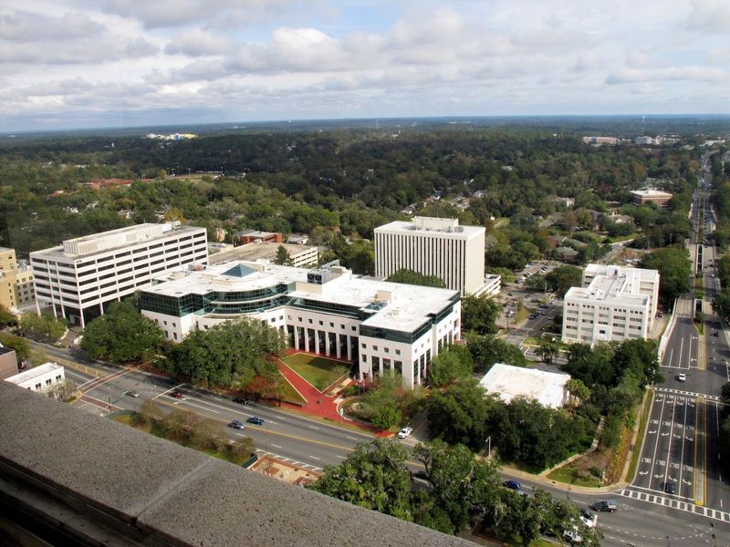 This Florida city lets you cover rent, food, and bills for around $1,500 a month 11 Banking and Finances Without the Fees
