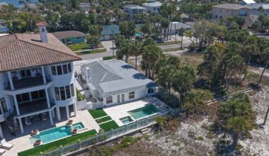Second Hulk Hogan home on Clearwater Beach up for sale