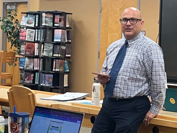 Ernie Lozano, chief human resources officer for Broward Schools, answers questions Thursday at a meeting of the district's North Area Advisory Committee. (Sun Sentinel / Scott Travis)