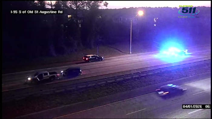 Deadly crash blocks all NB lanes of I-95 northwest of SR 9B