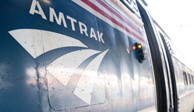 Amtrak cancels Florida train service as wildfire disrupts routes – NBC 6 South Florida