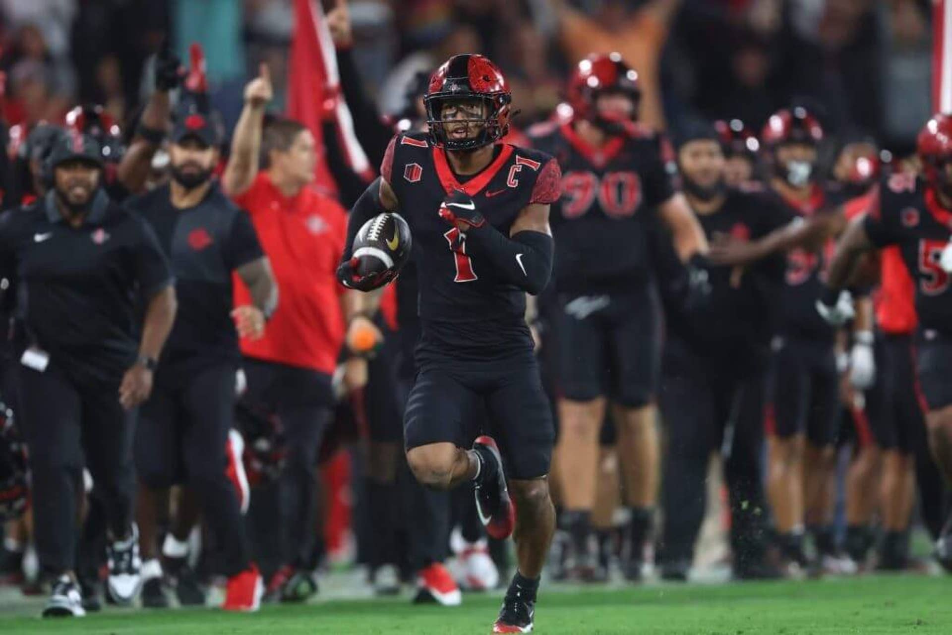 San Diego State's Chris Johnson returns an interception for a touchdown against Cal.
