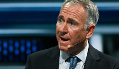 The hedge fund billionaire betting Miami can rival New York's Wall Street