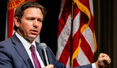 Florida Gov. DeSantis considers ‘little tweak’ to redistricting schedule – NBC 6 South Florida