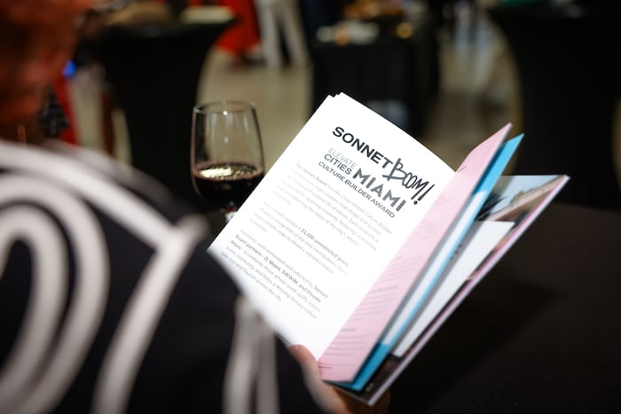 Poetry, love of Miami blend in citywide contest