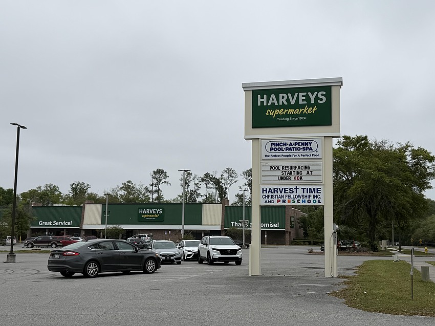 The Winn-Dixie Company LLC will close two Jacksonville Harveys Supermarkets, including the store at 49 Arlington Road S. in Arlington. The other is at 201 W. 48th St. The Winn-Dixie Company LLC will close two Jacksonville Harveys Supermarkets, including the store at 49 Arlington Road S. in Arlington. The other is at 201 W. 48th St.