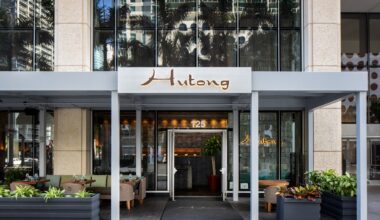 Inside Hutong Miami’s Refined Power Lunch Scene in Brickell