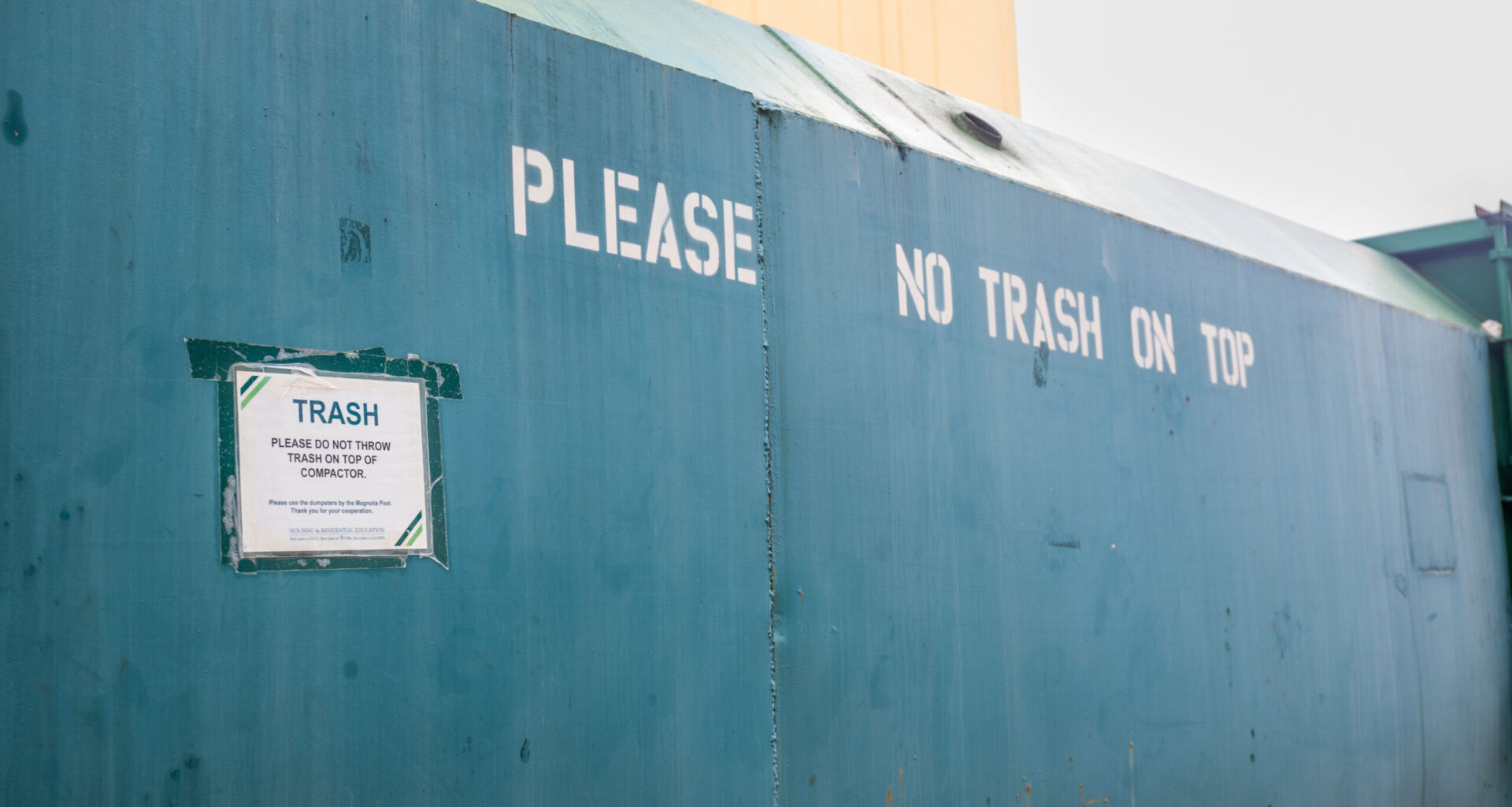 USF students say Mosaic waste pile expansion poses environmental threat