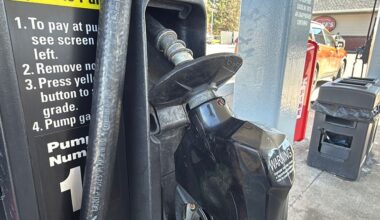 Florida allows winter-grade gas sales for 90 days