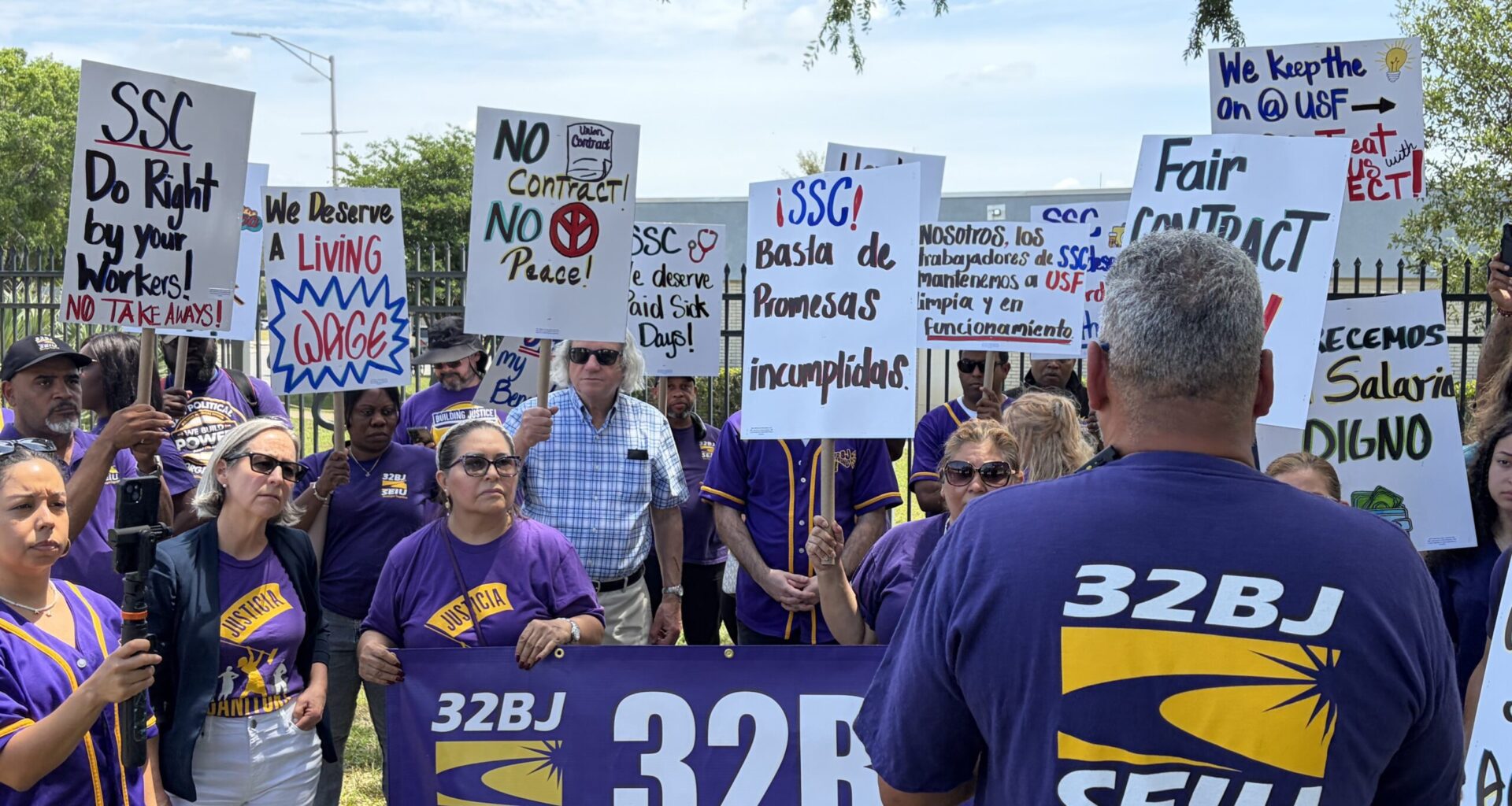 University of South Florida custodial workers rally against contractor during negotiations