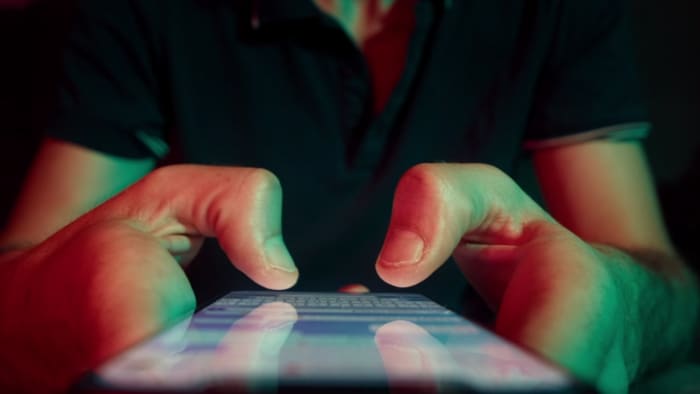 Anonymous text campaign targeting Jacksonville leaders escalates, reaches News4JAX anchor