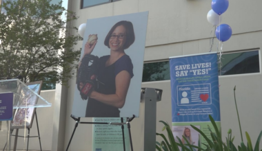 Tallahassee Memorial HealthCare holds ceremony honoring organ donors during National Donate Life Month