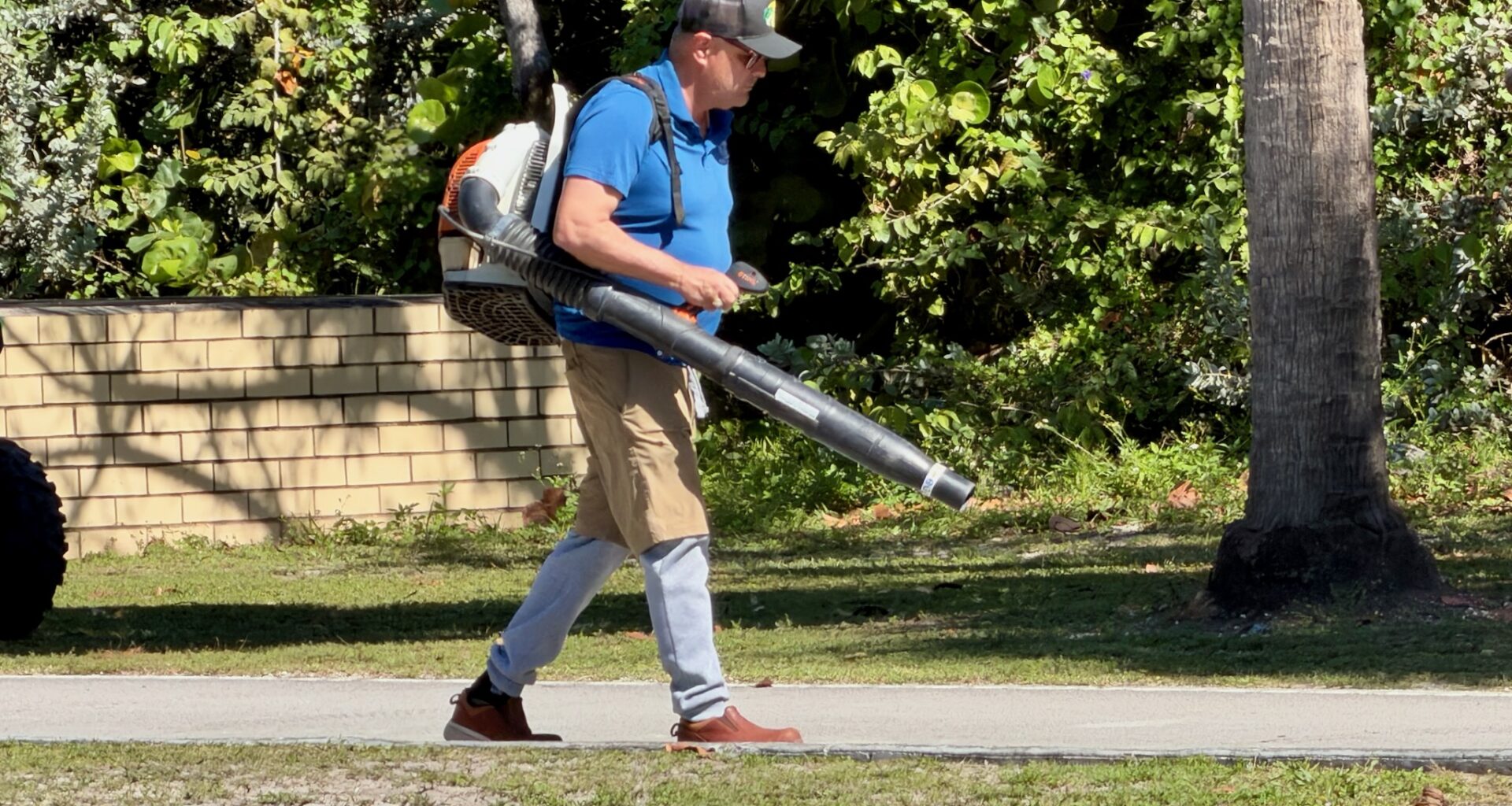 The roar of gas-powered leaf blowers is coming back to Key Biscayne, a city that pioneered banning them. 
