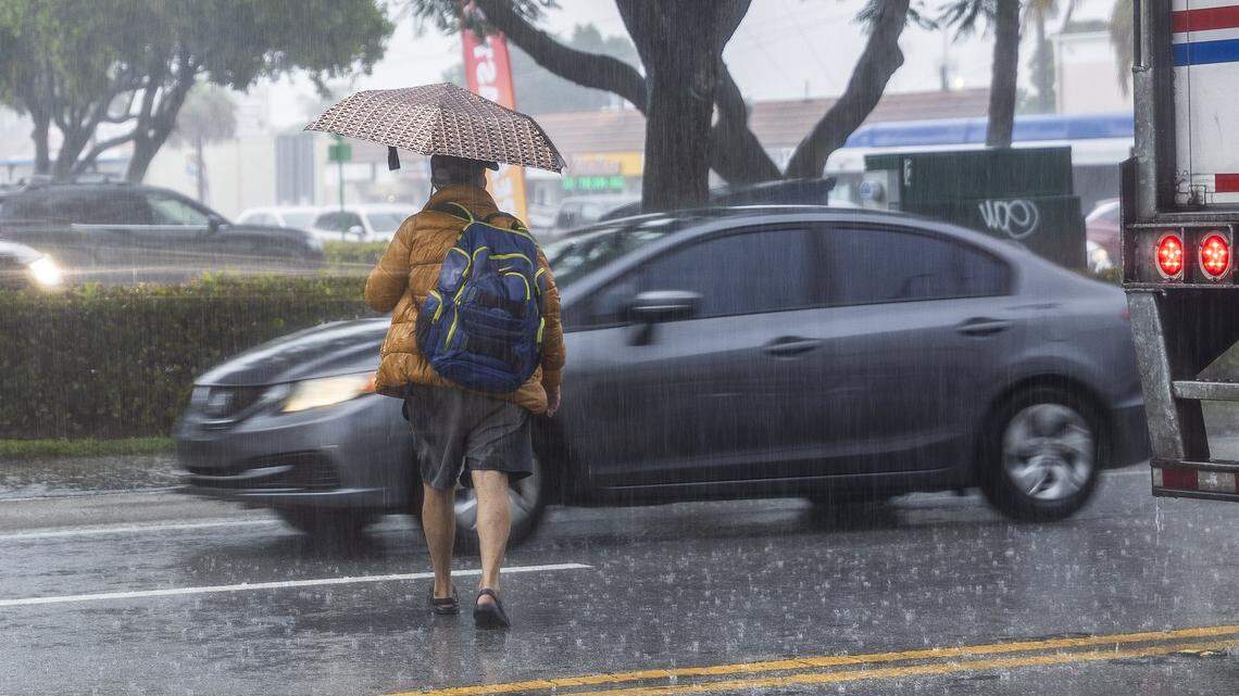 Severe thunderstorm spawns tornado in Northwest Miami-Dade