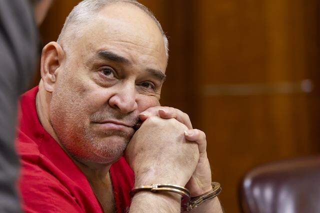 Rafael Andres appears in court for his sentencing hearing on Tuesday, April 7, 2026 in Courtroom 4-5 with Miami-Dade Circuit Court Judge Zachary James presiding at the Richard E. Gerstein Justice Building in Miami, Florida. A jury voted to send Andres to Florida's Death Row for the 2005 murder of La Carreta waitress Yvette Fariñas, although the judge will have the final say.