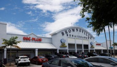 Effort to incorporate Brownsville stalls over boundary map