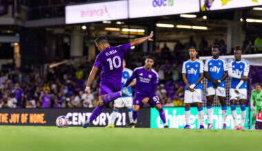 Image of Martin Ojeda taking a free kick against Charlotte.