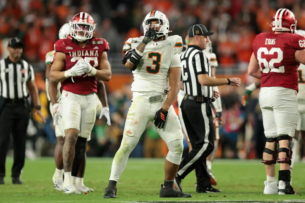 Bucs Mailbag: How Much Faith In Benjamin Morrison? Kenyon Sadiq To Tampa? 5 Miami Edge Rusher Akheem Mesidor Bucs