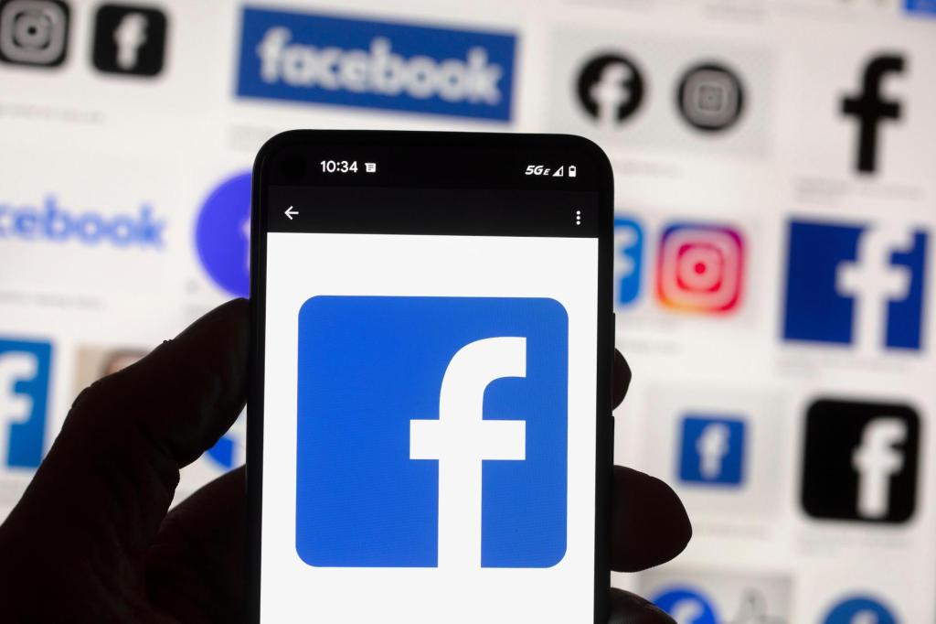 Social media — addiction machine or moral panic? – Orlando Sentinel