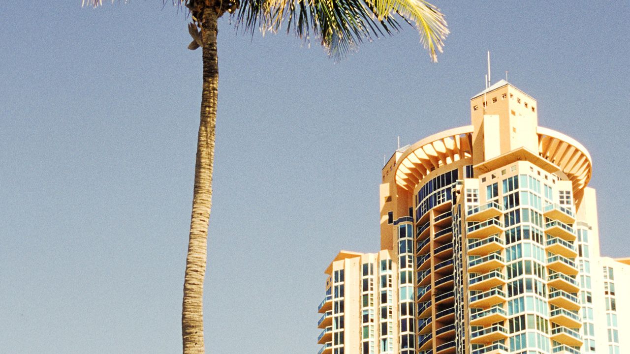 The Rothschild Who Wasn’t, Part II: Arrested in Miami