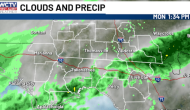 Cam has an update on Monday showers ☔