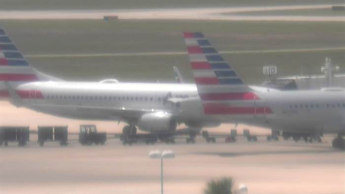 American Airlines flight diverts to Jacksonville for mechanical issue