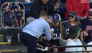 Rays reporter gifts girl baseball after grown man steals one from her