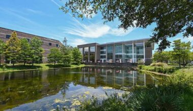 University of North Florida to present $17,000 Gladys Prior awards to 4 Jacksonville teachers